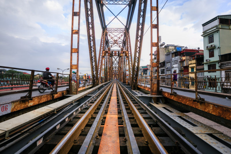 ที่เที่ยวฮานอย สะพานลองเบียน