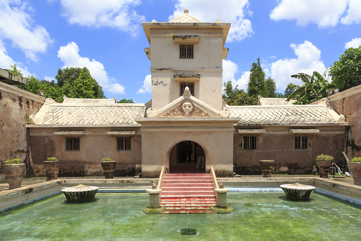 Wisata sejarah di Indonesia - Taman Sari