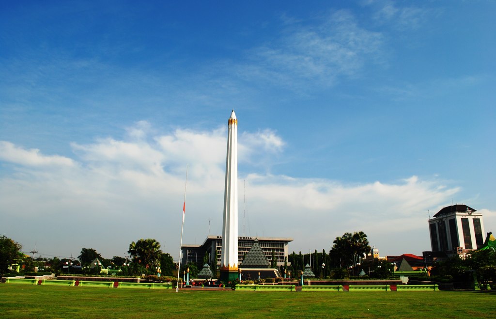Tugu Pahlawan, Surabaya