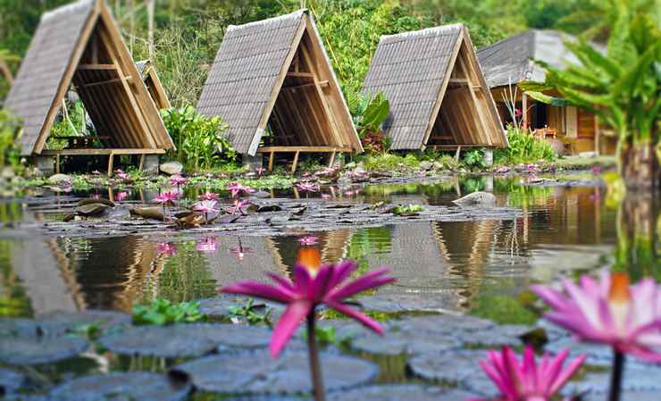 Imah Seniman Resort - Hotel romantis di Lembang