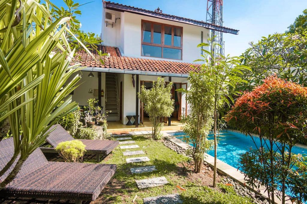 Pondok Ijo Guesthouse & Villa Bougenville - Vila dengan private pool di Yogyakarta