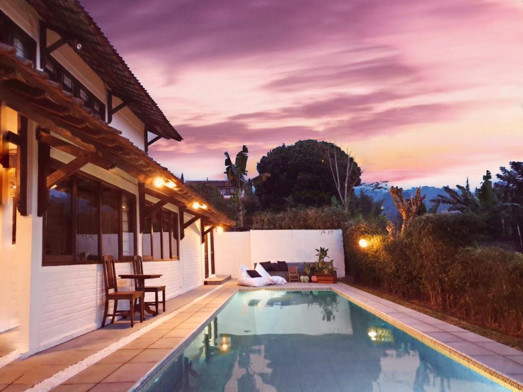 Villa Art hill - A little bali in PUNCAK - Vila romantis di Puncak