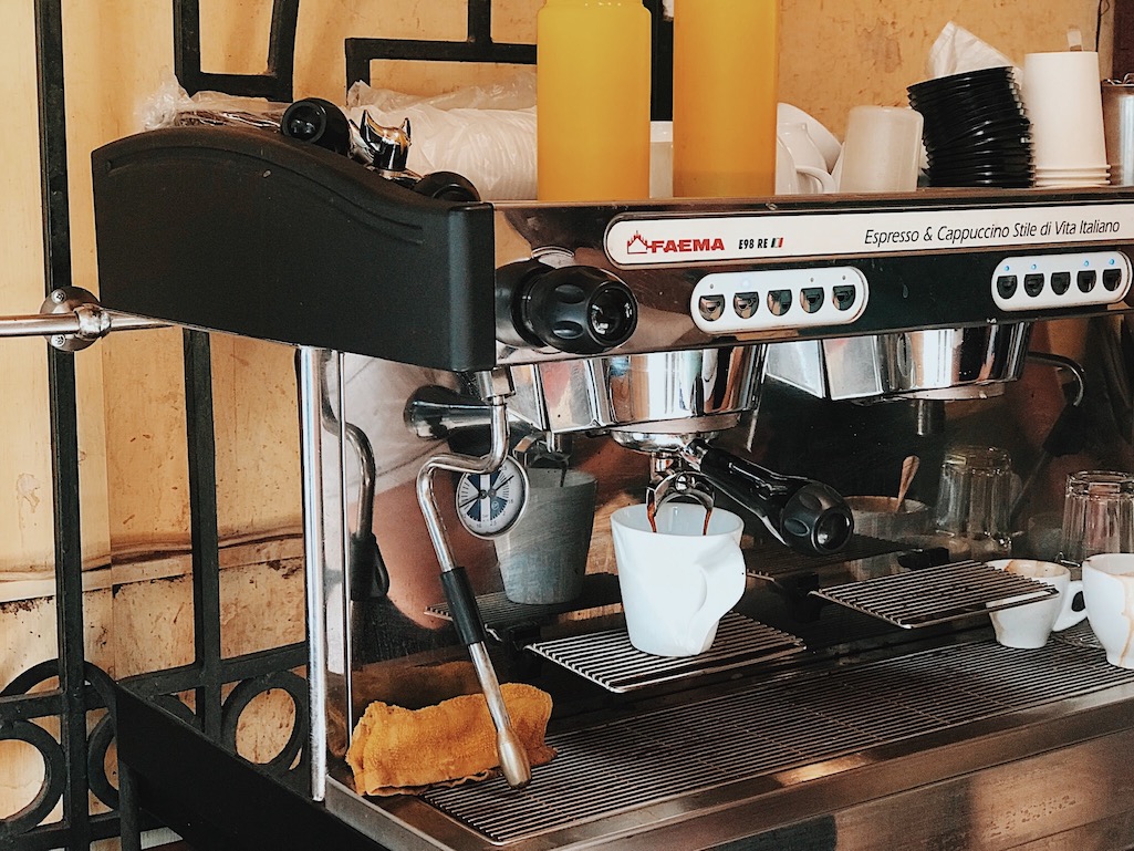 check in quán cafe ở Hà Nội