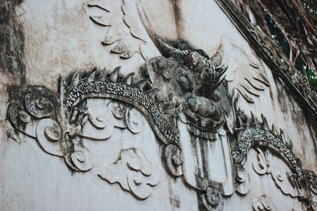 Thăng Long Tứ Trấn
