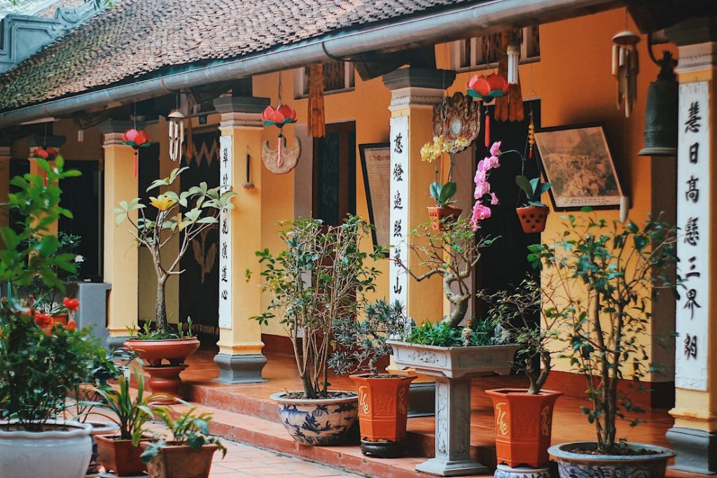 Thăng Long Tứ Trấn