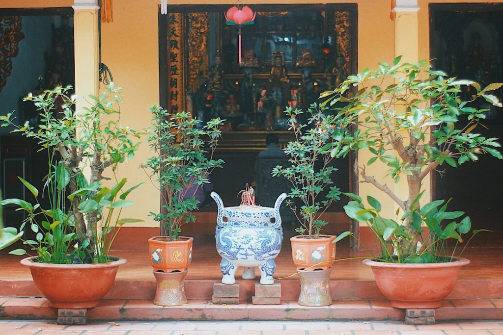 Thăng Long Tứ Trấn