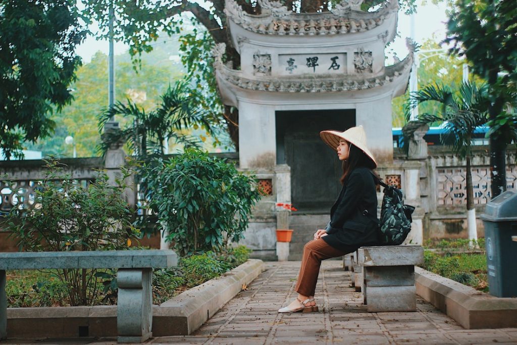 Thăng Long Tứ Trấn