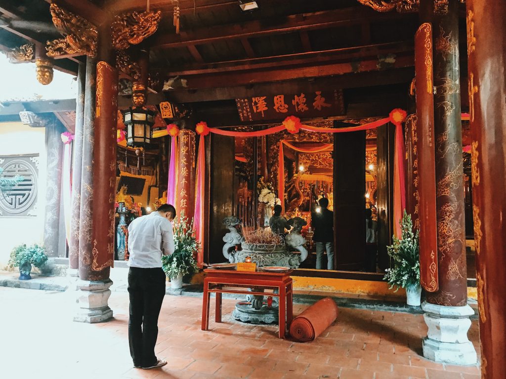 Thăng Long Tứ Trấn