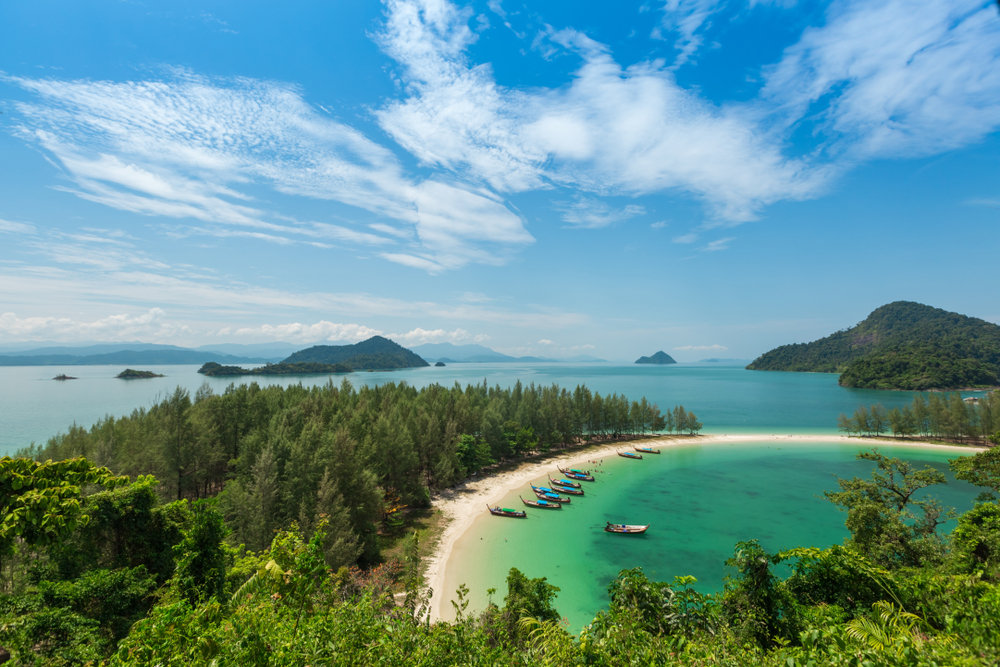 อ่าวเขาควาย (Buffalo Bay)