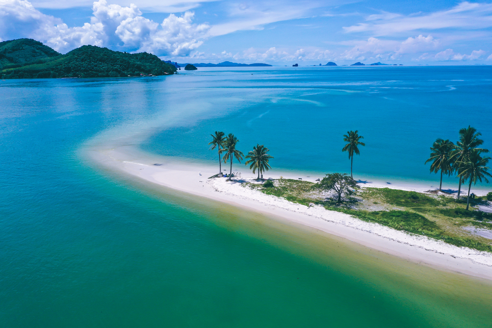 เกาะยาวใหญ่ (Yao Yai Island)