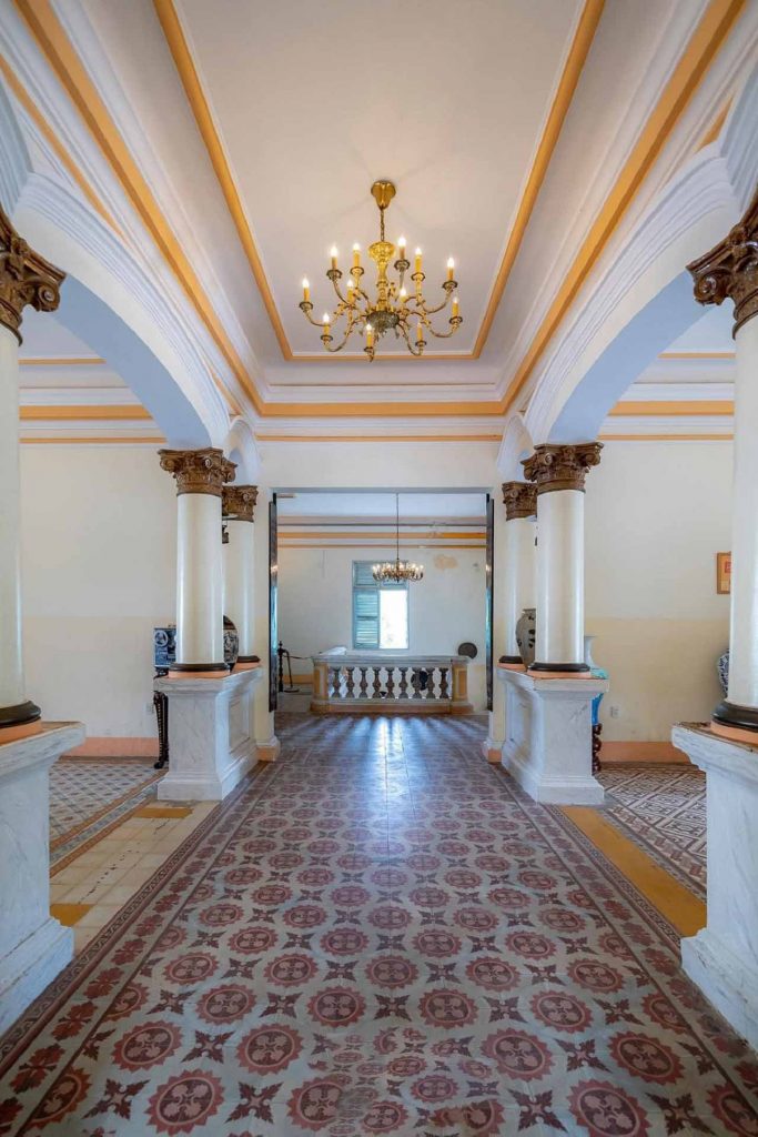 Bên trong nhà công tử Bạc Liêu