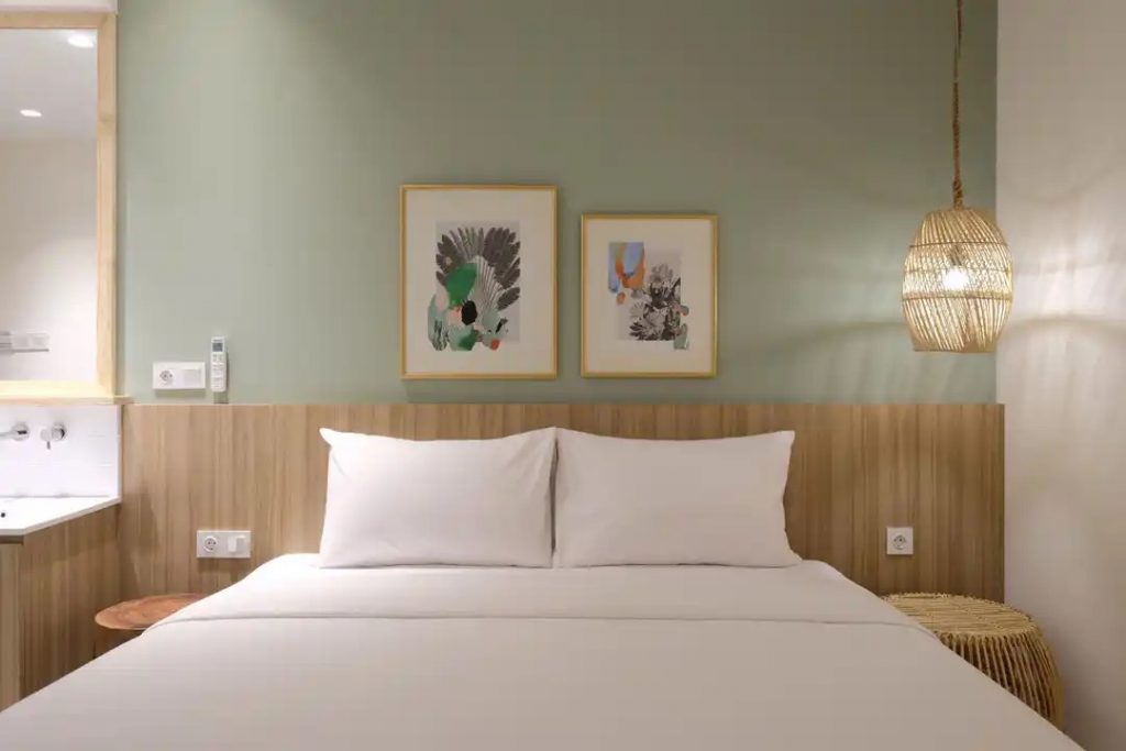 Hotel Work from Jakarta - La Boheme, Rooms and Coffee