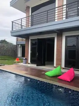 Rekomendasi Vila di Jakarta dengan Private Pool - Griya Vina 2 Cikeas