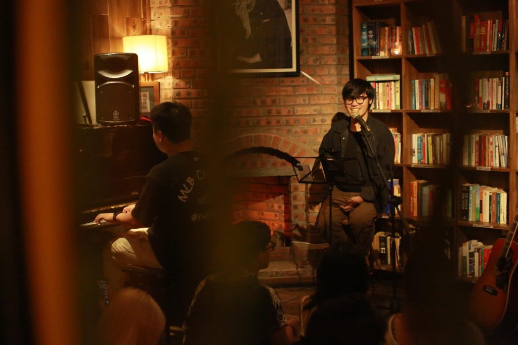 cafe acoustic Hà Nội