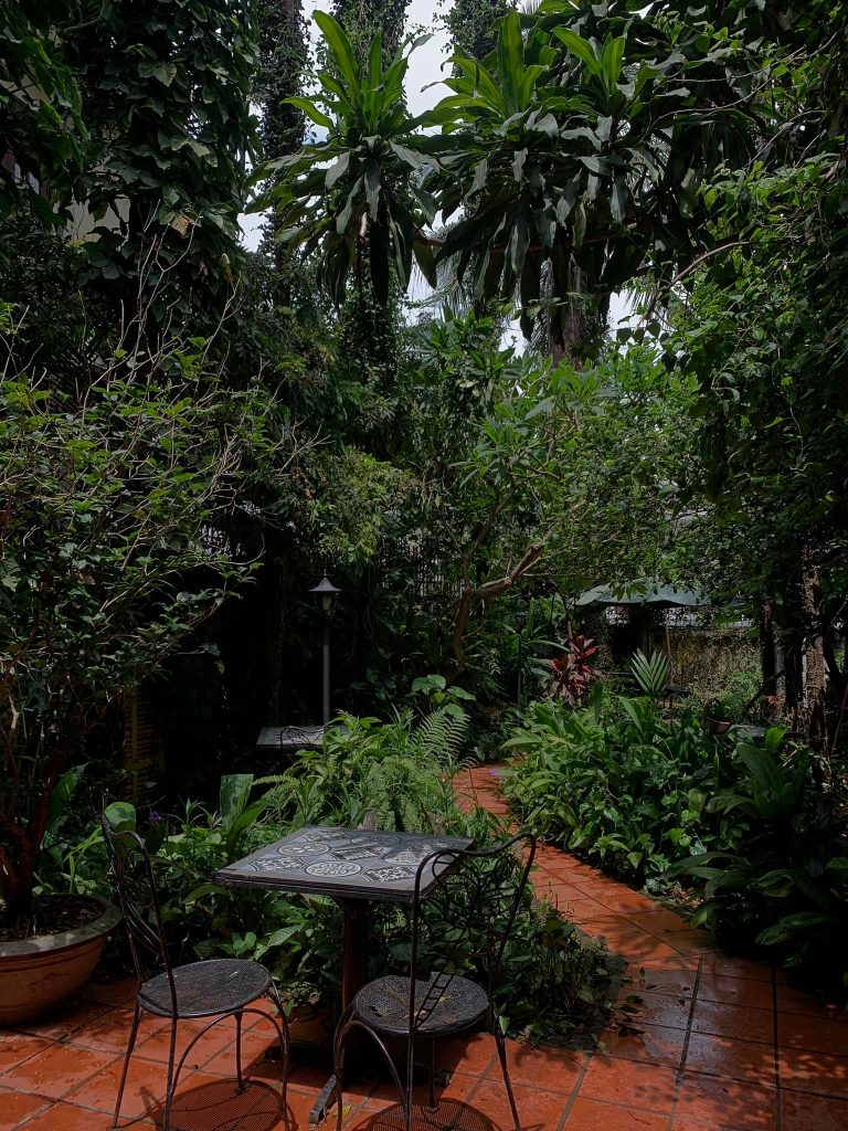 cafe sân vườn Hà Nội