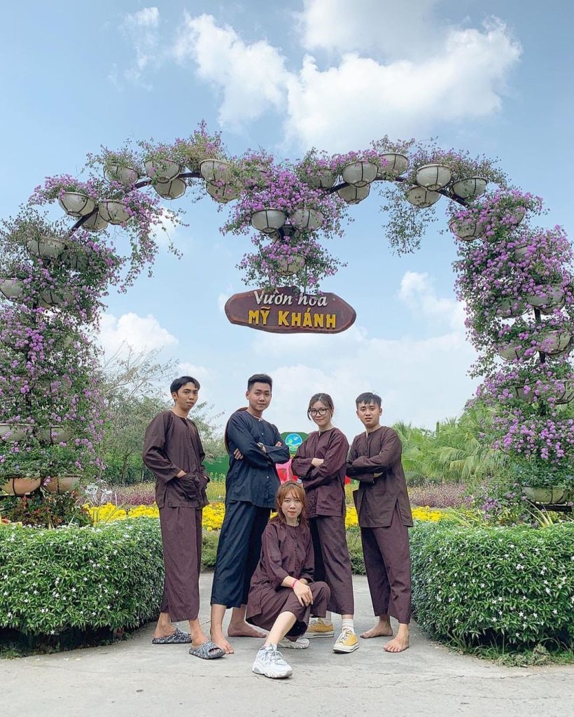 Vườn hoa Mỹ Khánh