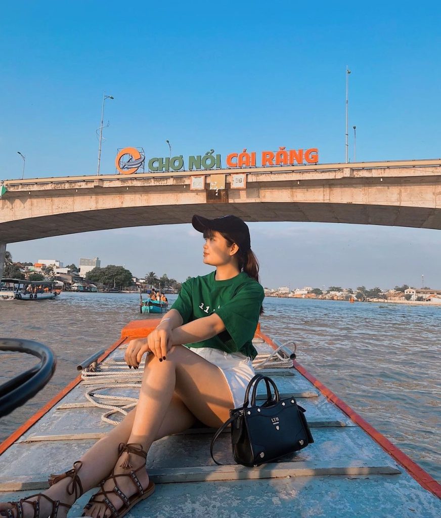 Tham quan chợ nổi Cái Răng