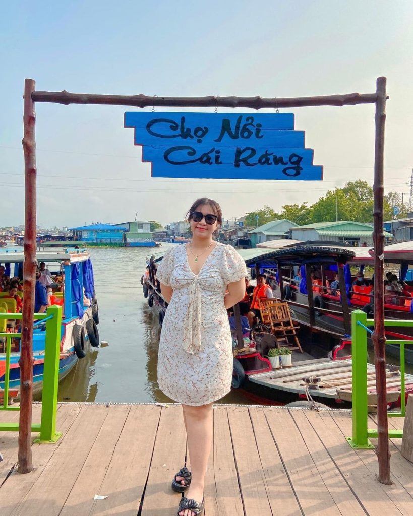 Check-in chợ nổi Cái Răng