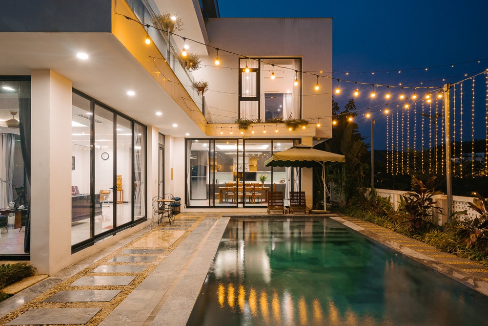 Bể bơi tại Flamingo Đại Lải