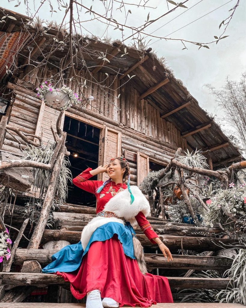 Check-in bản Cát Cát