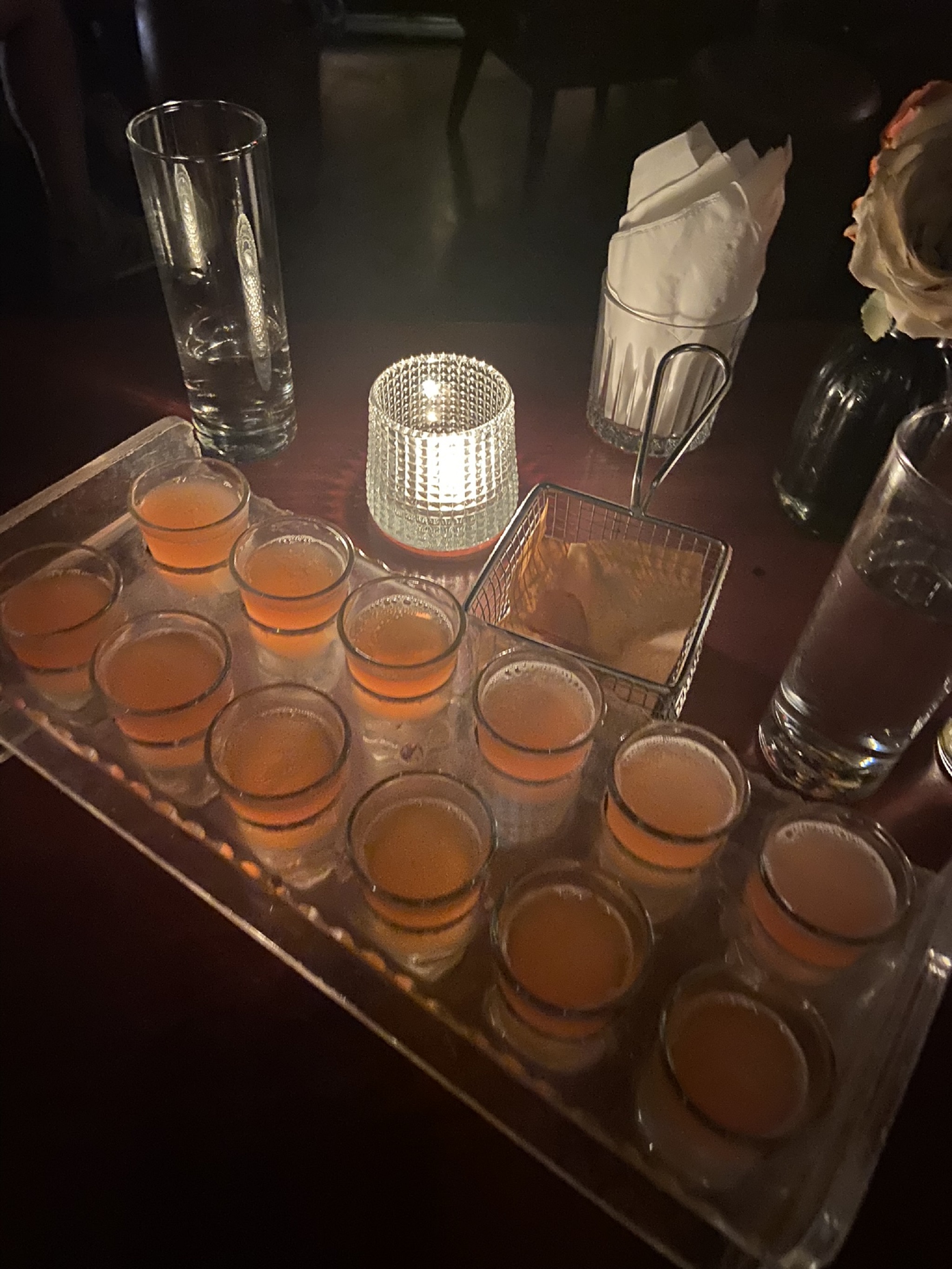 Gallery Bespoke Cocktail Bar quán bar tại Hà Nội