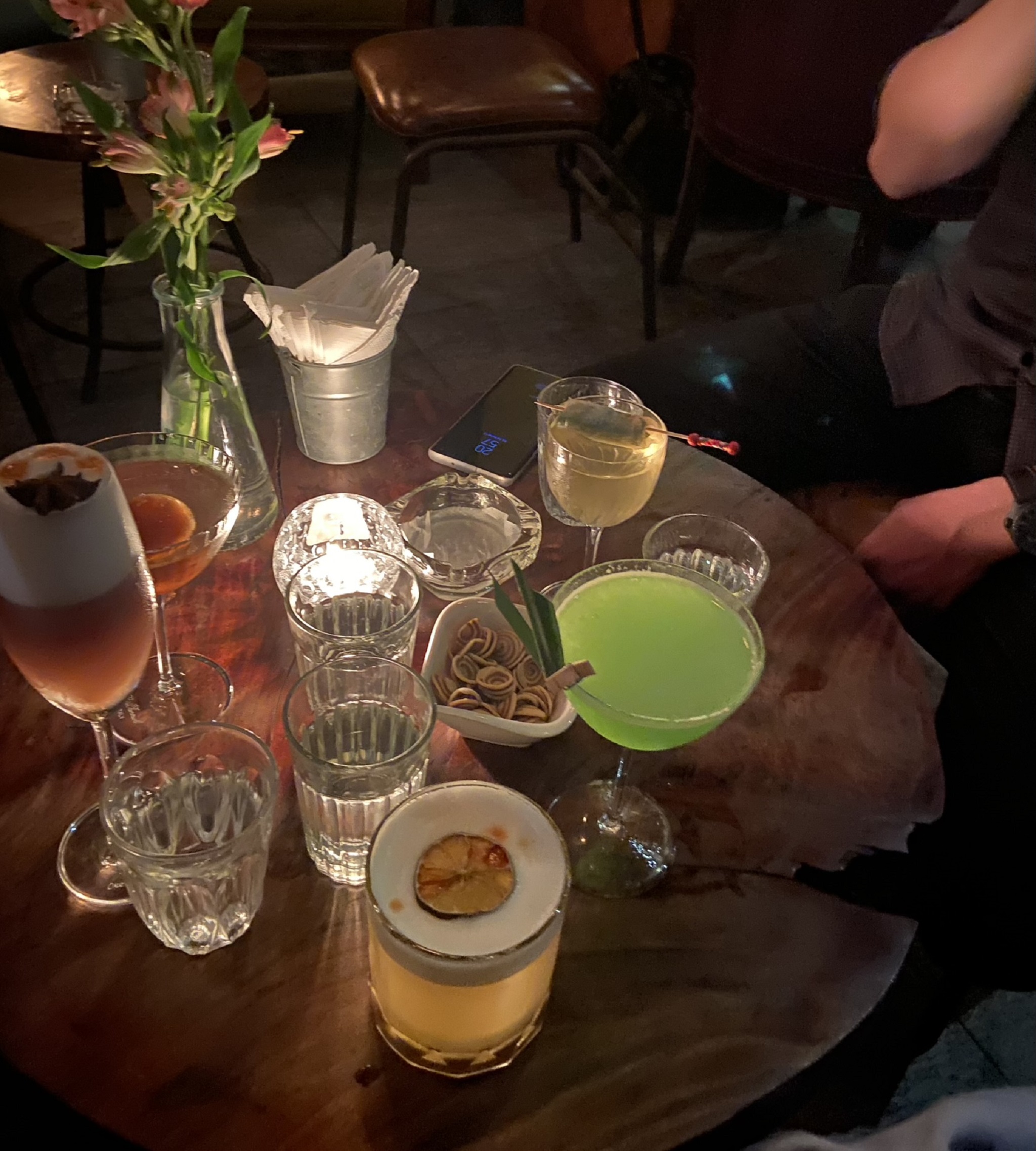 Nê Cocktail Bar quán bar tại Hà Nội