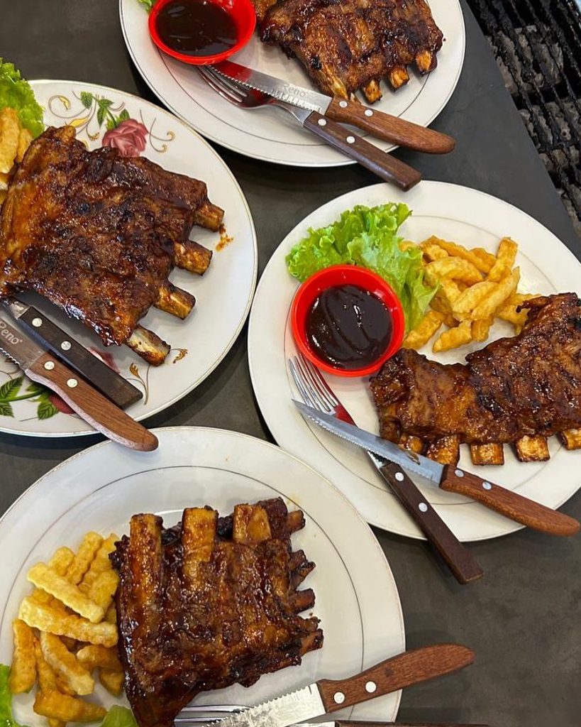 Babi Guling Karya Rebo - Babi Guling Bali