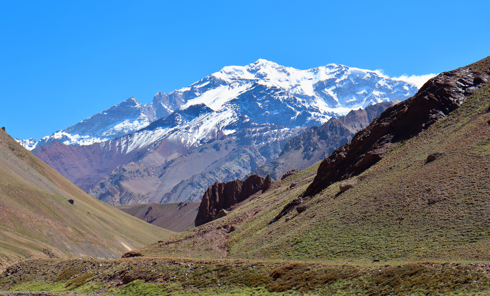 Aconcagua - Puncak Tertinggi di Amerika Selatan