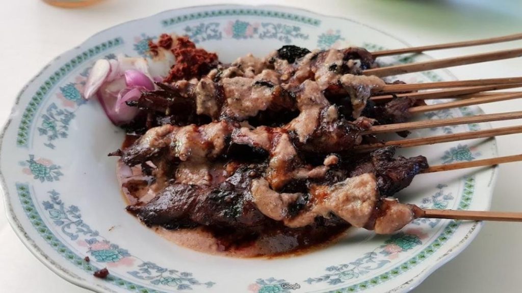 Sate emprit makanan khas Kediri