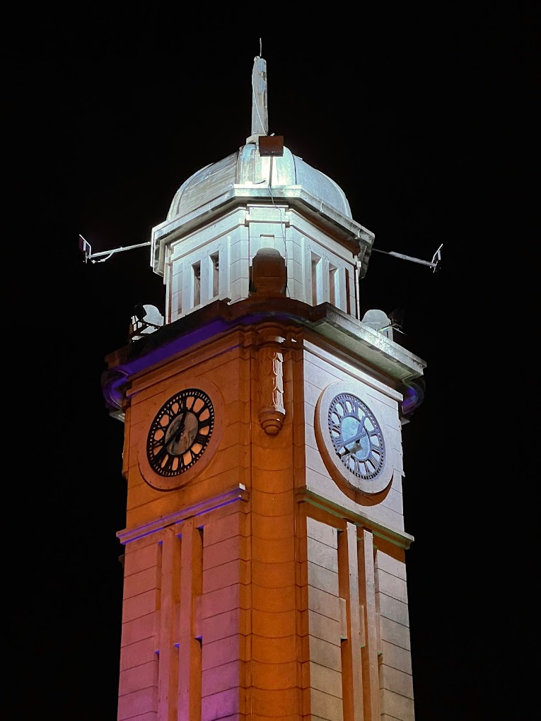 Menara Jam Besar