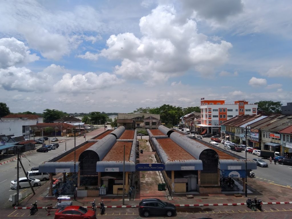 Dataran Menara Condong