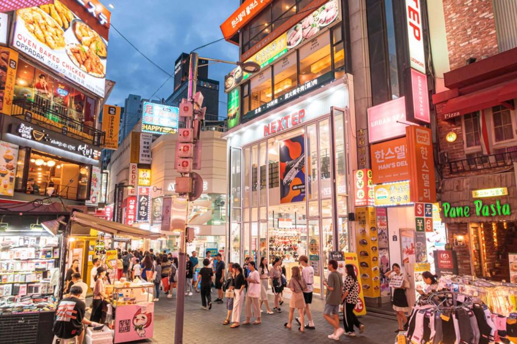 ย่านเมียงดง (Myeongdong)