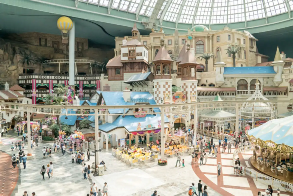 ล็อตเต้เวิลด์ (Lotte World)