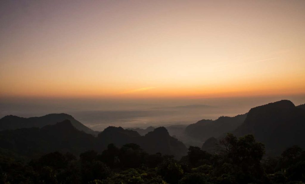 เที่ยวเชียงราย