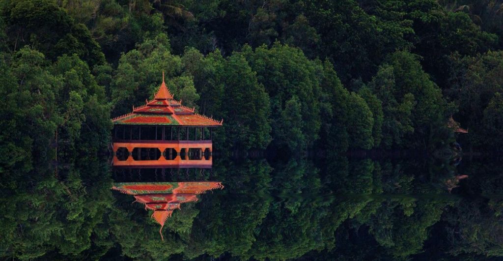 นั่งเครื่องบินไปนราธิวาส