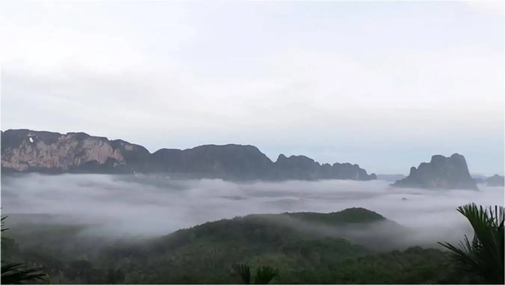 เขาทะลุ