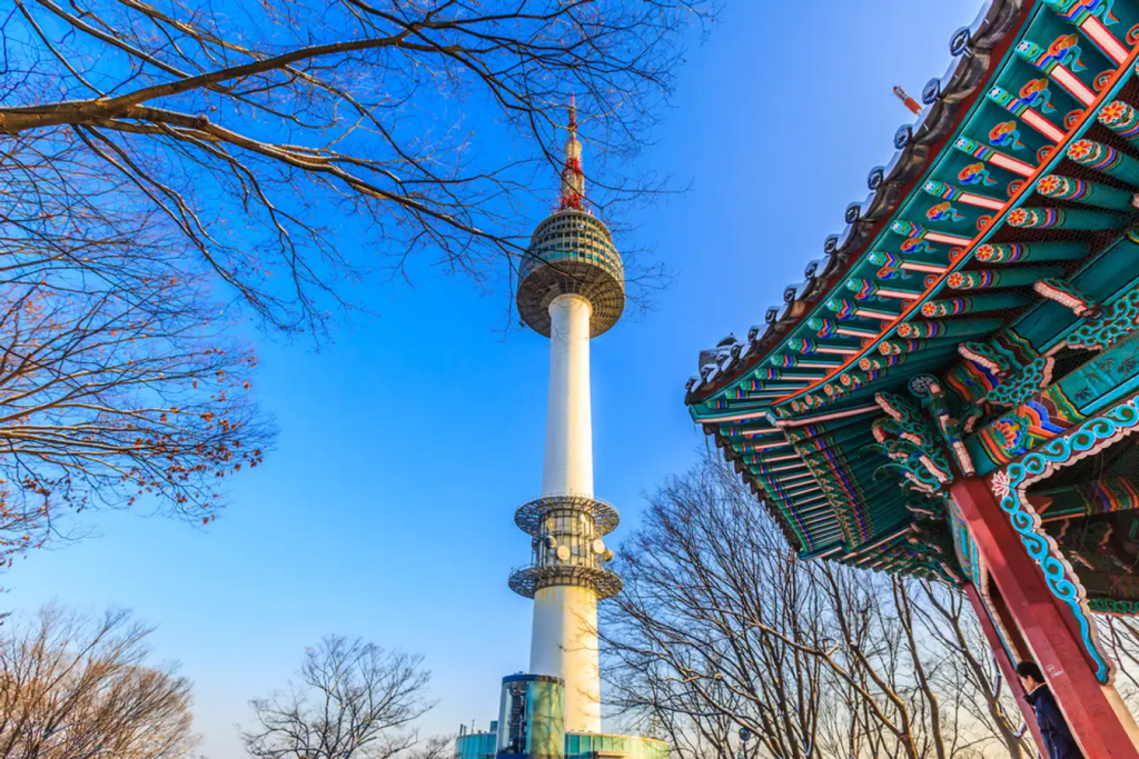 หอคอยนัมซาน (Namsan Seoul Tower)