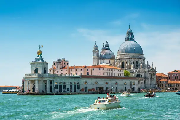 ประชากร อิตาลี