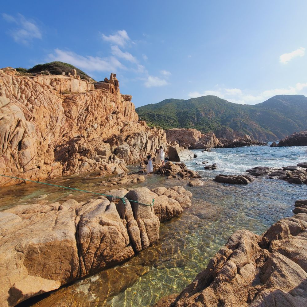 Hòn Rùa xinh đẹp ở Vinh Hy, Ninh Thuận