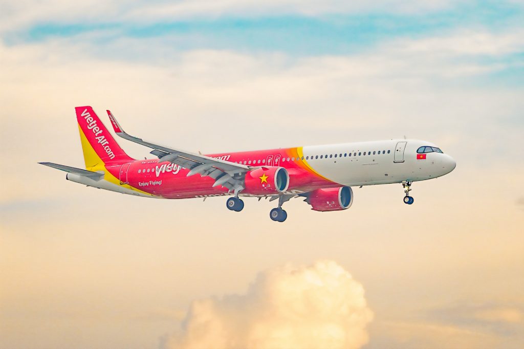 vé máy bay du lịch bali tháng 7