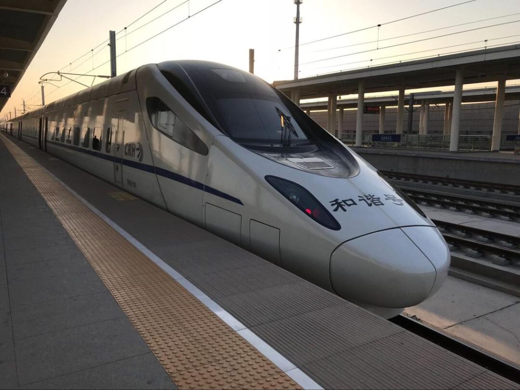 du lịch Tân Cương với tàu cao tốc