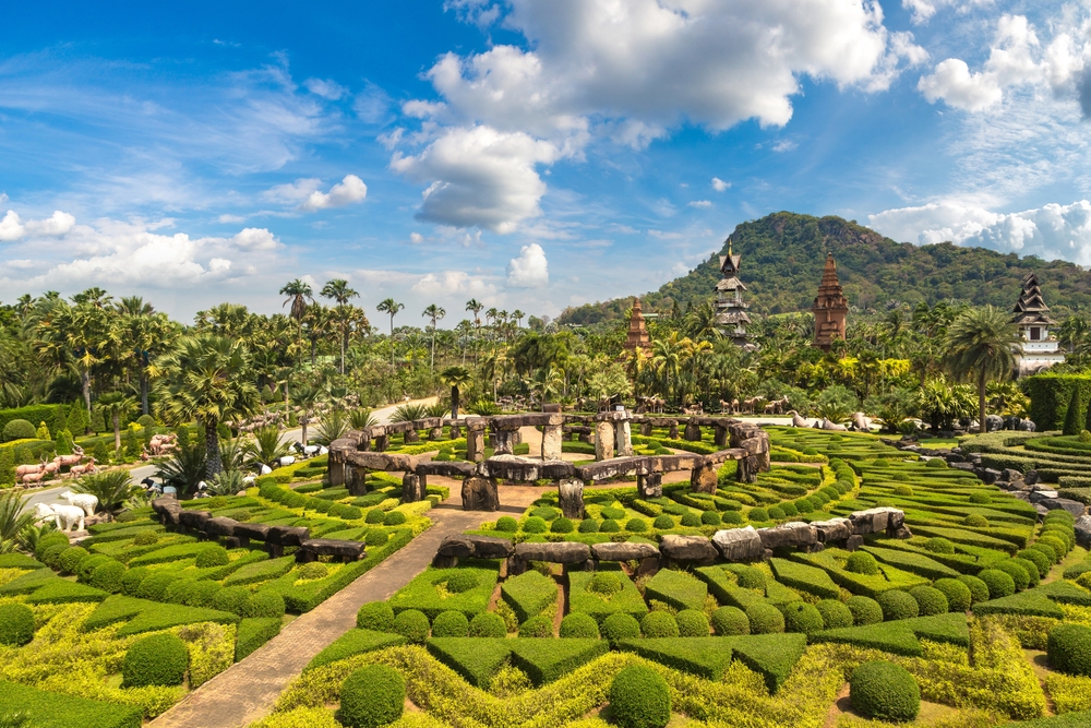 Visit Nong Nooch Tropical Botanical Garden good for family when day trips in pattaya