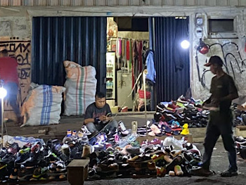 Pasar Lilin Tegalega