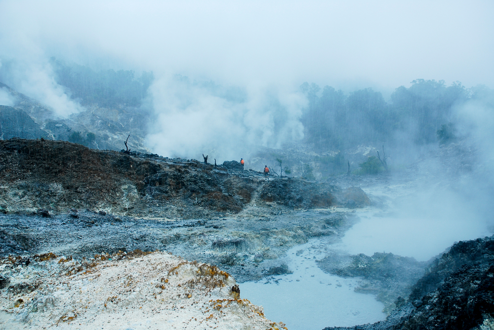 Kawah Ratu Gunung Salak