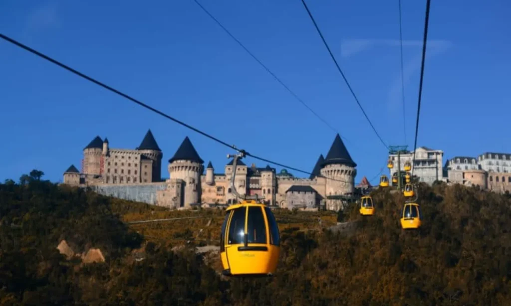 Cáp treo tại SunWorld Bà Nà Hills Đà Nẵng