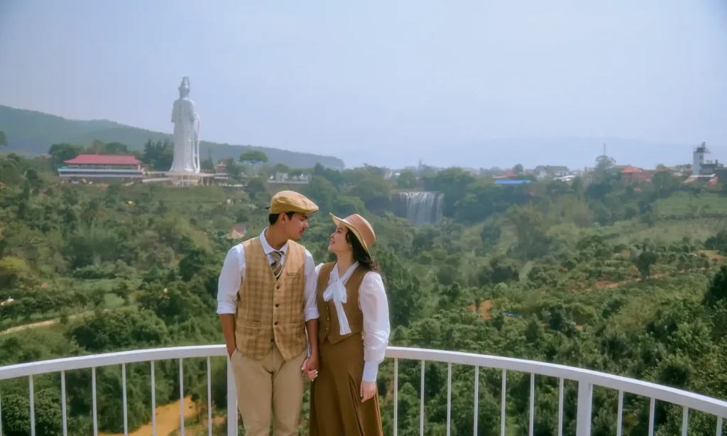 Check-in tại khu du lịch Cà phê Tám Trình