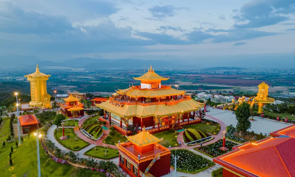 Không gian Văn hóa Tâm linh Phật giáo Kim Cương Thừa 