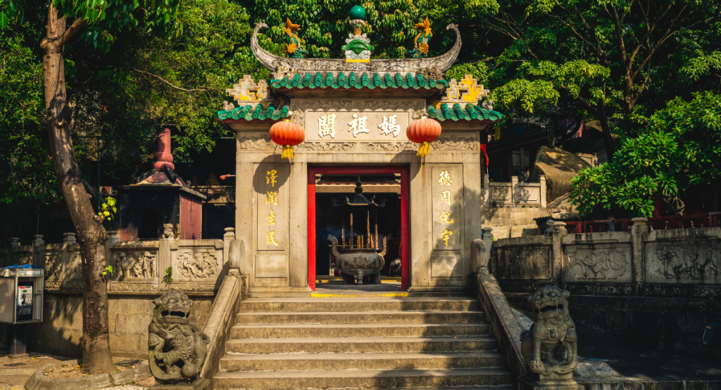 วัดอาม่า (A-Ma Temple) เป็นหนึ่งในที่เที่ยวมาเก๊าที่เก่าแก่ที่สุด