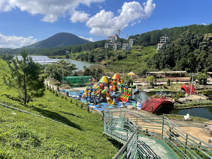 Khu vui chơi Dalat Wonderland