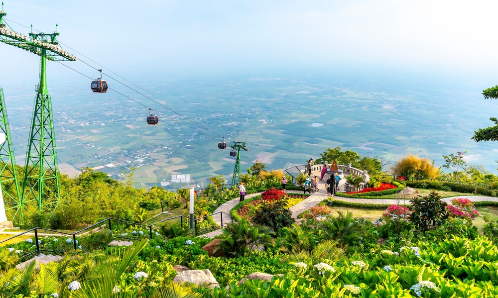chùa Việt Nam | cáp treo núi Bà Đen
